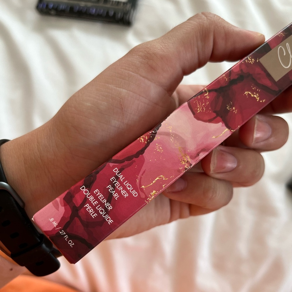 Dual Eyeliner Chella